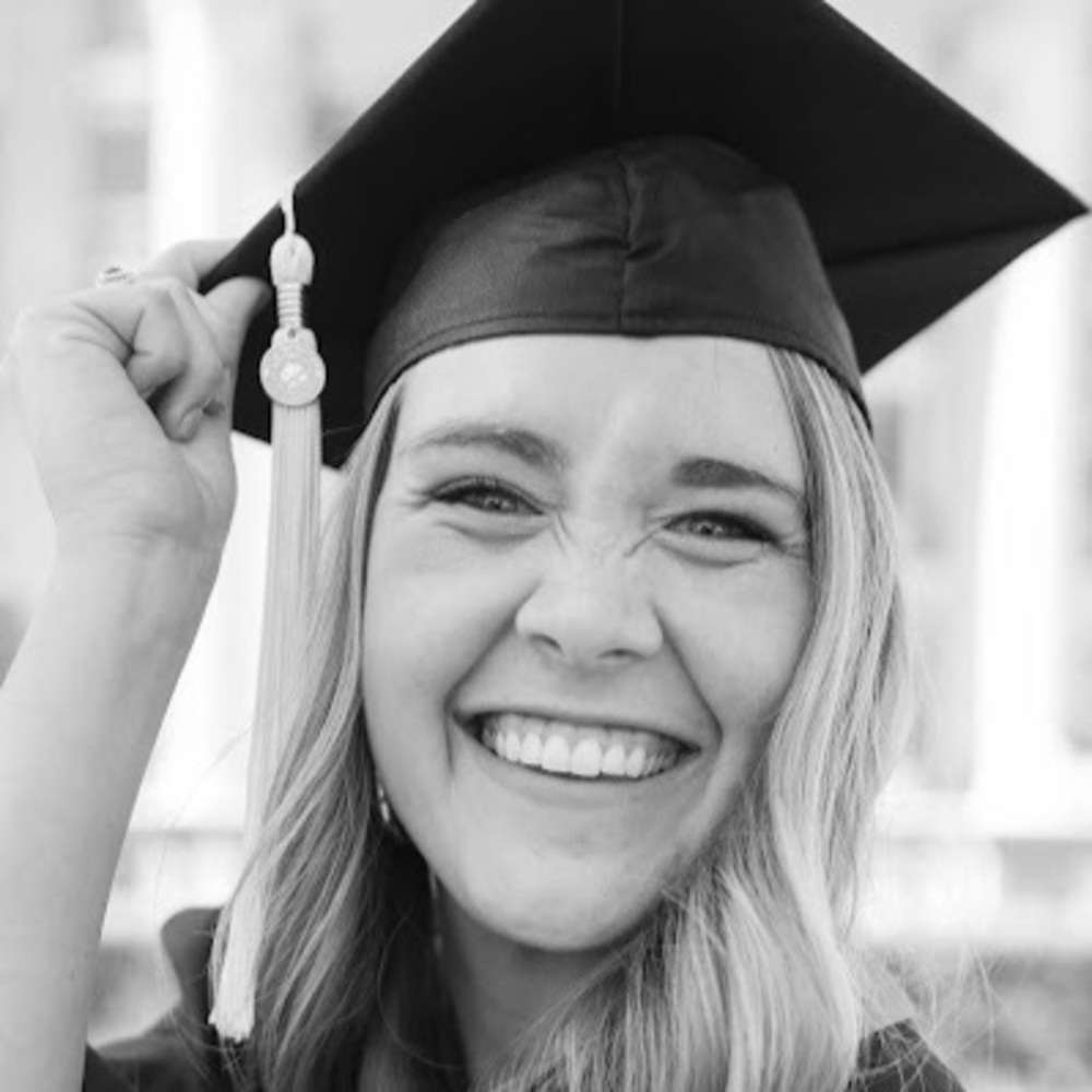 Meet your Posher, Lauren